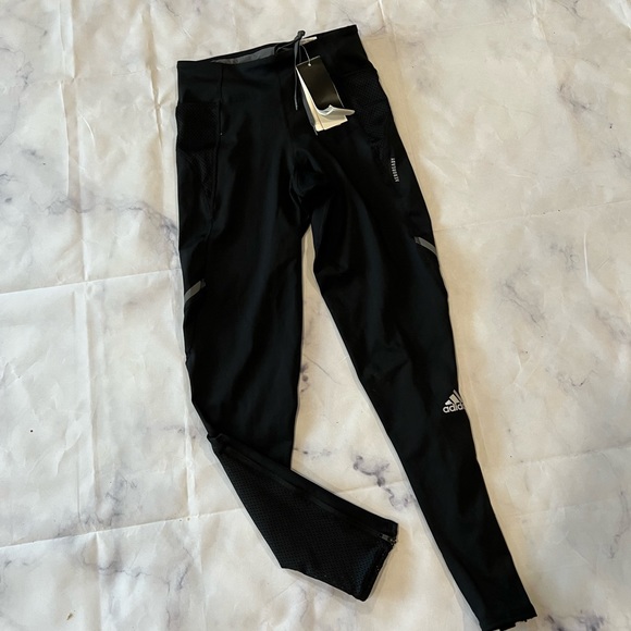 LAST PRICE🍒🤍 ADIDAS 🌸how we do tight - Picture 12 of 13